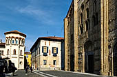 Pavia, Chiesa di San Michele Maggiore. 